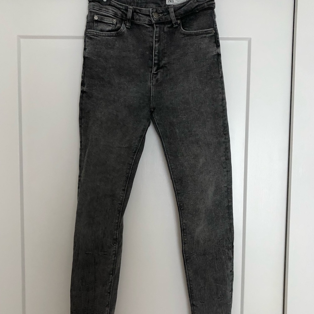 Zara Dark Gray Skinny Jeans